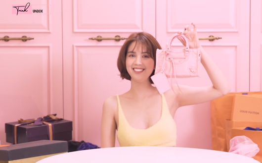 Ngọc Trinh trở lại với clip