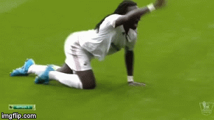 Video: Cười nghiêng ngả trước những pha ăn mừng khó đỡ trong bóng đá 