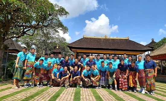 Dàn tuyển thủ Việt Nam rủ nhau