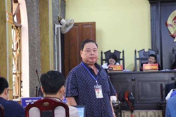 Vụ gian lận điểm thi Sơn La: Áp dụng biện pháp dẫn giải cựu sếp công an biến mất bí ẩn