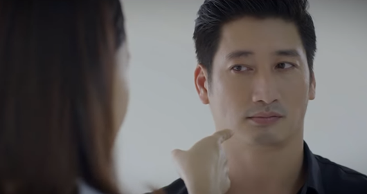 Hoa hồng trên ngực trái tập 23: Con gái bị tiểu tam giở trò, Khuê quát thẳng mặt khiến Thái nghẹn họng