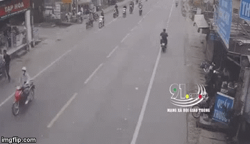 Video: Cận cảnh cú vít ga kinh hoàng khiến nam thanh niên nguy kịch