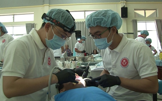 Đồng Tháp: Khám, chữa răng miễn phí cho 1.500 người dân có hoàn cảnh khó khăn