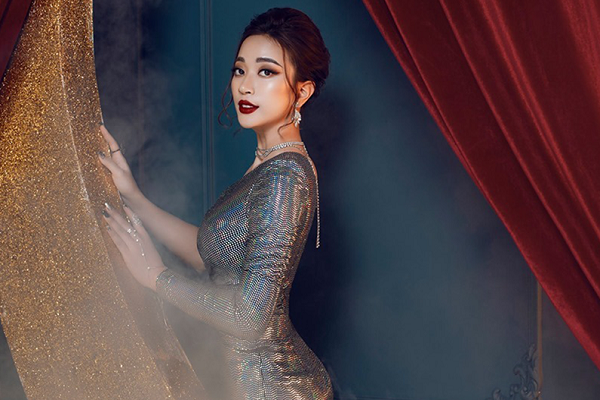 Phạm Thị Linh Nhâm - 'danh xưng chủ tịch hay hoa hậu đều là áp lực với tôi'