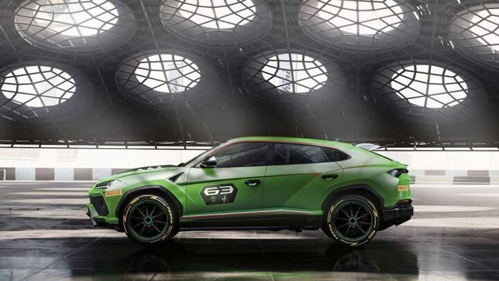 Lộ diên siêu xe Lamborghini phiên bản xe đua cực chất