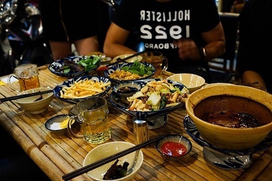 Tin tức pháp luật mới nhất ngày 2/11/2019: Bắt quả tang 2 thanh niên trộm 39 thùng bia tại quán nhậu