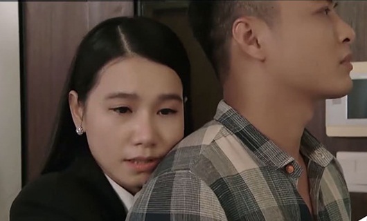 Hoa hồng trên ngực trái tập 26: Thái cùng đường phải bán nhà, Bảo dần có cảm tình với Khuê