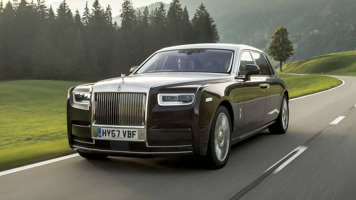 Bảng giá xe Rolls Royce mới nhất tháng 11/2019: Rolls Royce Cullinan hơn 41 tỷ đồng chỉ dành cho giới siêu giàu