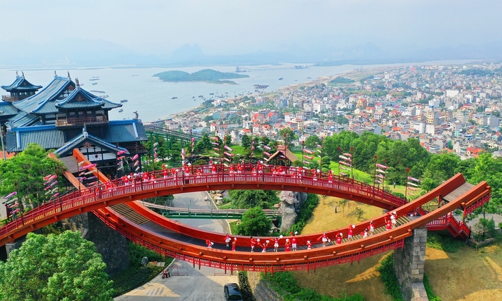 Phát triển du lịch bền vững cần đi từ yếu tố môi trường 