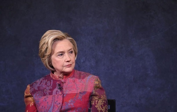 Máy bay chở cựu ngoại trưởng Mỹ hạ cánh khẩn cấp vì trục trặc kỹ thuật