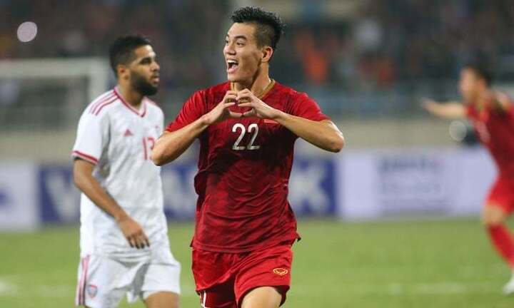 Đội tuyển Việt Nam bỏ xa đội tuyển Thái Lan 20 bậc trên BXH FIFA