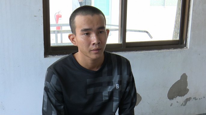 Thanh niên 20 tuổi đâm chết bạn vì bị chê góp tiền nhậu ít