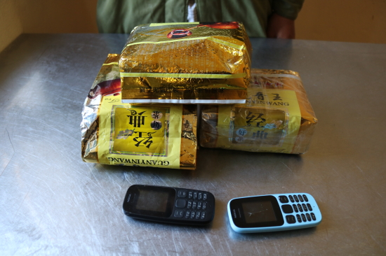 Nghệ An: Tóm gọn đối tượng đang mua bán trái phép 3kg ma túy  