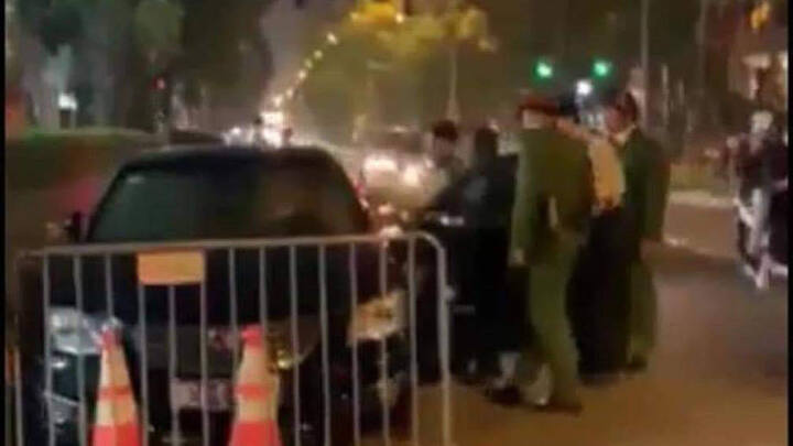 Hé lộ chủ nhân xe biển xanh gây tai nạn rồi bỏ chạy ở Hà Nội