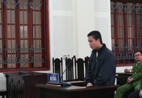 Nghệ An: Nghi ngờ vợ lấy 500 ngàn đồng, chồng nhẫn tâm ném con sơ sinh xuống giếng