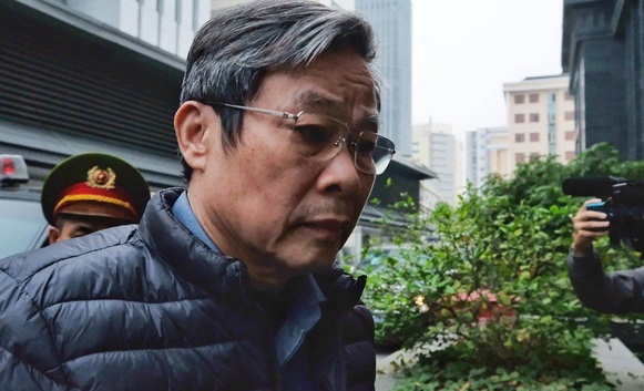 Xét xử đại án AVG: Hai cựu bộ trưởng Trương Minh Tuấn và Nguyễn Bắc Son xuất hiện tại tòa