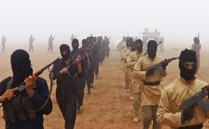 Tin tức quân sự mới nóng nhất ngày 21/12: Syria giao tranh ác liệt với IS gần mỏ dầu ở Homs