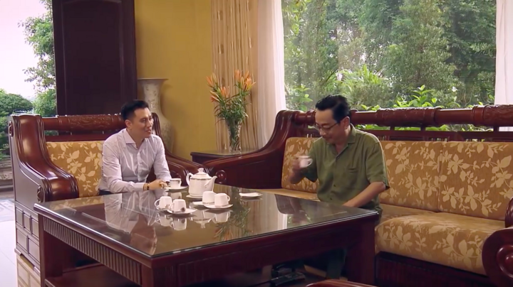 Sinh tử tập 35: Vũ tích cực lấy lòng Chủ tịch Nghĩa bằng đôi giày xịn