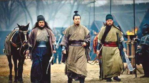 Tam Quốc: Lưu Bị đã có thể sở hữu Thất Hổ tướng nhưng lại để mất hai danh tướng vào tay Tào Tháo