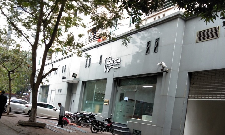 Nha khoa Sentosa sử dụng bác sĩ “chui” chưa được Sở Y tế Hà Nội chấp thuận, tiềm ẩn nhiều rủi ro đối với người dân?