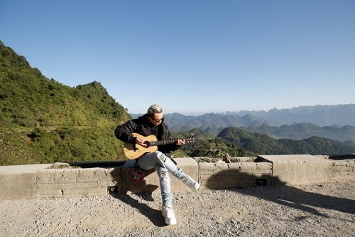 Rapper Binz ra mắt MV mới lấy cảm hứng từ câu chuyện có thật của mình