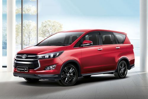 Bảng giá xe Toyota mới nhất tháng 1/2020: Toyota Innova giảm tới 100 triệu đồng