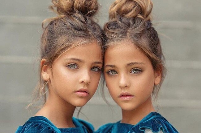 Những cặp song sinh làm mưa làm gió trên mạng xã hội nhờ sở hữu nhan sắc đẹp như bước ra từ thần thoại Hy Lạp