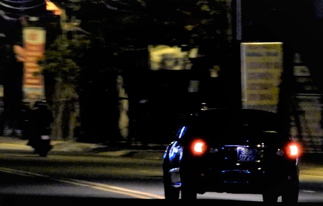 Hà Tĩnh: Làm rõ nghi vấn xe biển xanh