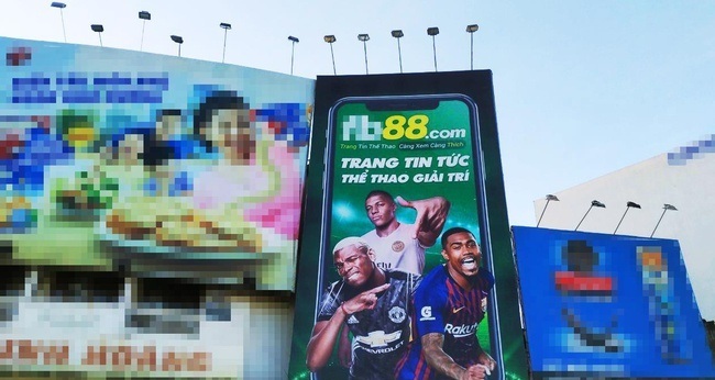 Cá độ công khai quảng cáo trên đường phố TP.HCM: Cần mạnh tay truy xét, xử lý nghiêm kẻ ngang nhiên làm càn