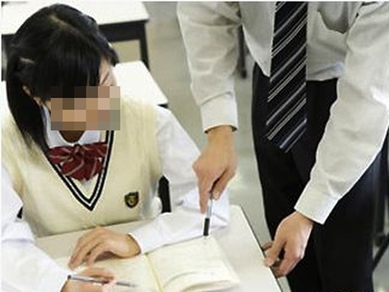 Thông tin bất ngờ vụ thầy giáo Gia Lai lộ clip “nóng” với nữ sinh ở Gia Lai