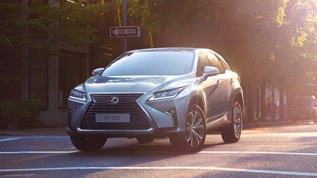 Bảng giá xe Lexus mới nhất tháng 2/2020: “Em út” Lexus NX 300 giá hơn 2,7 tỷ đồng