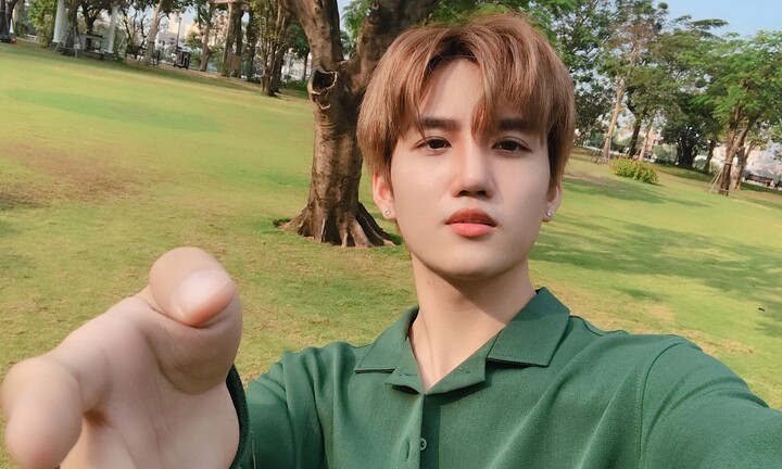 Choáng vì bảng thành tích của thầy giáo soái ca: 26 tuổi làm chủ 4 trung tâm tiếng Hàn