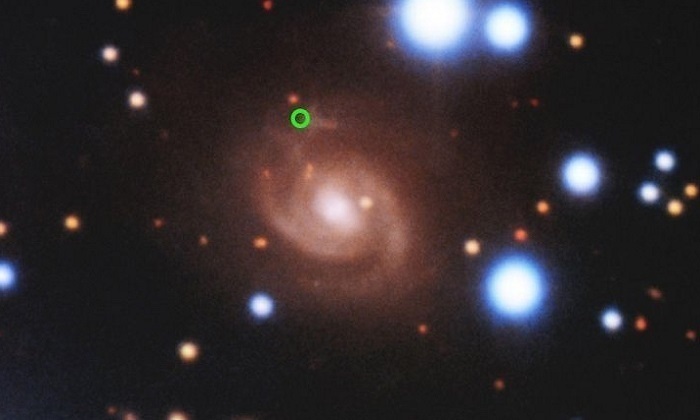 Phát hiện tín hiệu từ không gian sâu đều đặn truyền tới Trái Đất