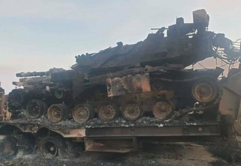 Choáng váng trước loạt xe tăng Thổ Nhĩ Kỳ bị đánh tan tác như đống sắt vụn tại Syria