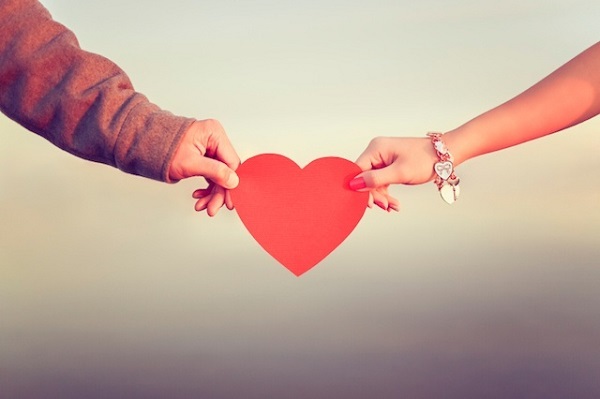Lời chúc Valentine ngọt ngào, ý nghĩa dành tặng cho vợ yêu