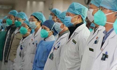 Quân đội Trung Quốc điều động thêm 2.600 chuyên viên y tế đến tâm dịch Vũ Hán