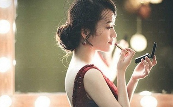 5 mẫu phụ nữ khiến đàn ông càng yêu càng