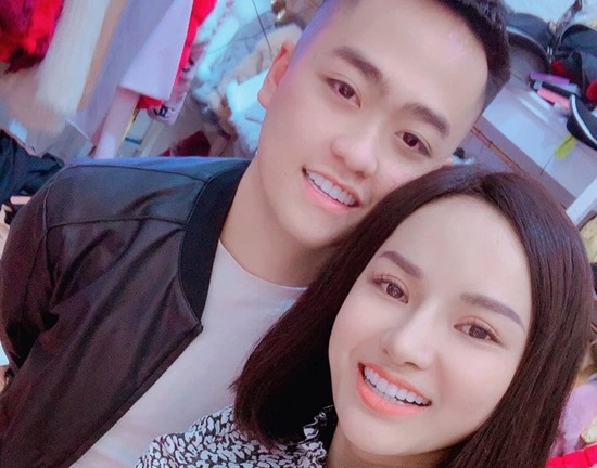 Mẹ đơn thân lấy chồng trẻ hơn 10 tuổi được cưng chiều như công chúa