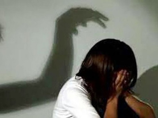 Đề nghị truy tố gã đàn ông hiếp dâm cháu gái suốt 2 năm