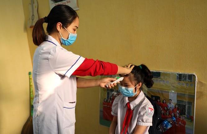 Ngày đầu đi học trở lại, hơn một nửa trẻ mầm non Vĩnh Phúc vắng mặt