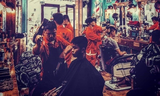 Tiệm cắt tóc miễn phí cho người nghèo ở TP.HCM