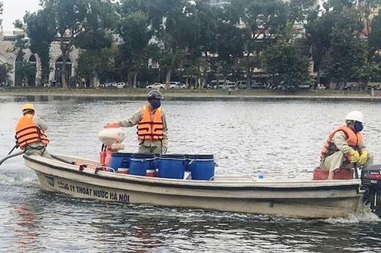Công ty nào nhập chế phẩm Redoxy-3C xử lý ô nhiễm nước các hồ trên địa bàn Hà Nội?