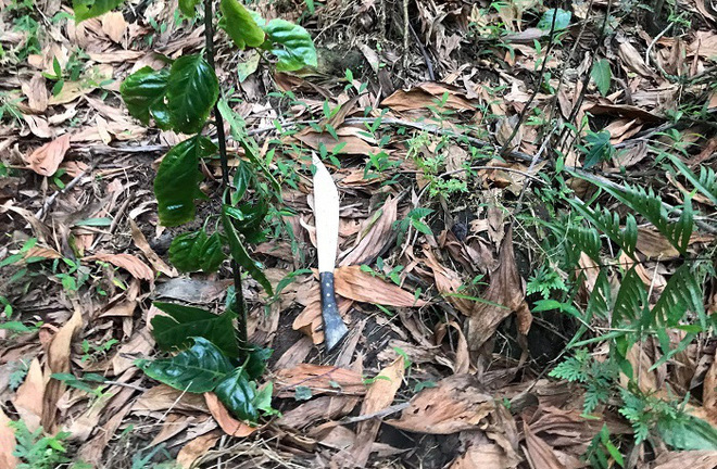 Vụ chiến sỹ công an hy sinh khi bắt tội phạm ma túy: Thượng úy bị 2 đối tượng dùng dao mẹo đâm lén