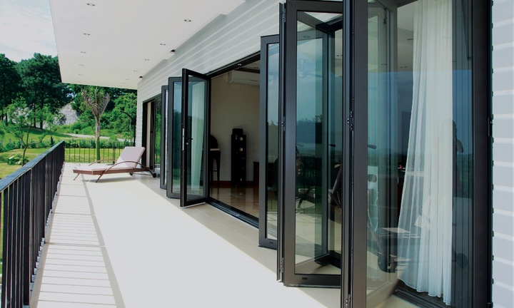 Vì sao cửa và vách nhôm kính lớn Eurowindow được ứng dụng  rộng rãi trong các kiến trúc hiện đại? 