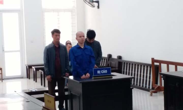 Đánh mất tương lai vì phút bốc đồng kiểu “anh hùng rơm”