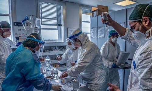 Italy: Phát hiện 40 trường hợp dương tính với virus SARS-CoV-2 trong 60 người hiến máu