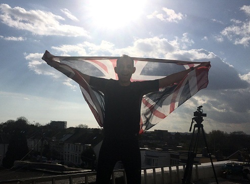 Ở nhà cách ly, người đàn ông 53 tuổi