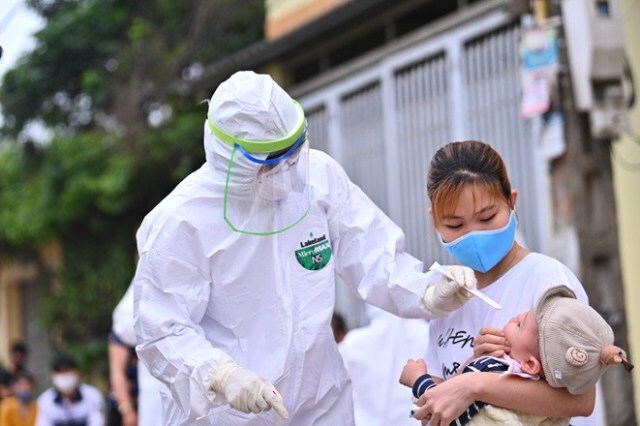 KHẨN: Những người đã đến chợ hoa Mê Linh từ 20/3 cần liên hệ y tế gấp