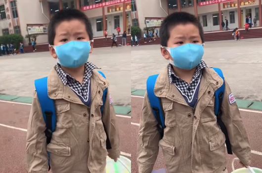 Đi học lại sau kỳ nghỉ dài chưa từng có, cậu bé quên luôn lớp mình ở đâu khiến dân mạng phì cười