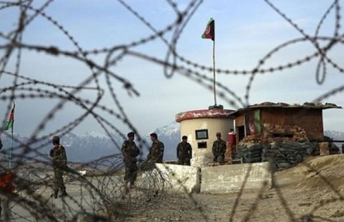 Xả súng bên ngoài căn cứ Mỹ ở Afghanistan, 9 người thương vong